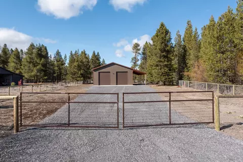 17138 Azusa Rd, Bend, OR 97707