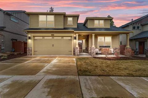 63265 NW Newhall Pl, Bend, OR 97703