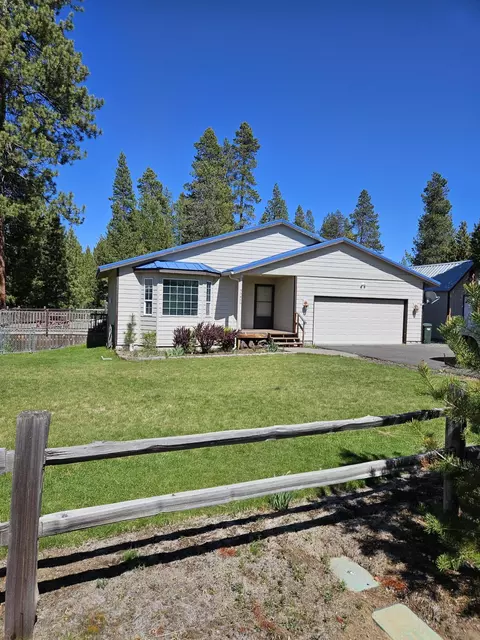 55456 Gross Dr, Bend, OR 97707 photo 1