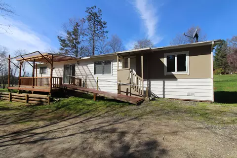 355 Verde Ln, Merlin, OR 97532 photo 2