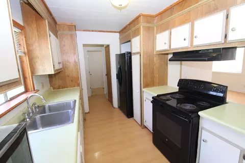 355 Verde Ln, Merlin, OR 97532 photo 6