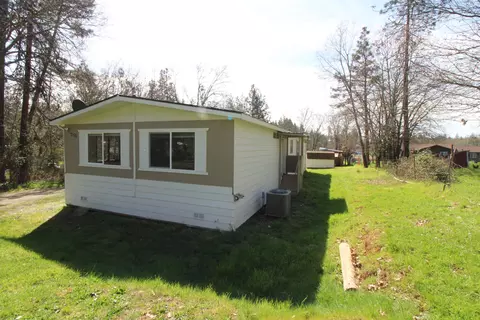 355 Verde Ln, Merlin, OR 97532 photo 31