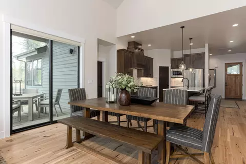 Dining - 18172 Forestbrook Loop #6, Bend, OR 97707 photo 1 of 1