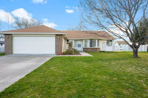 5708 Judy Ct, Klamath Falls, OR 97603