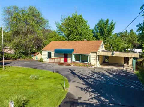 2576 New Hope Rd, Grants Pass, OR 97527