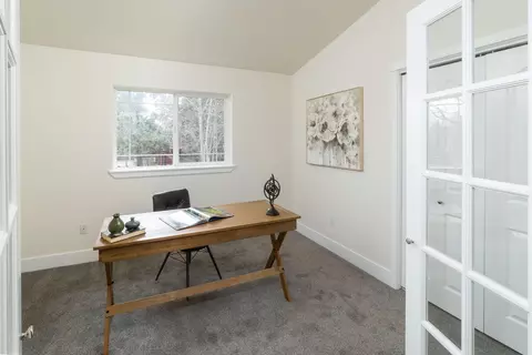 2873 NE Sandy Dr, Bend, OR 97701 photo 10