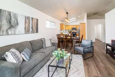 2873 NE Sandy Dr, Bend, OR 97701 photo 8