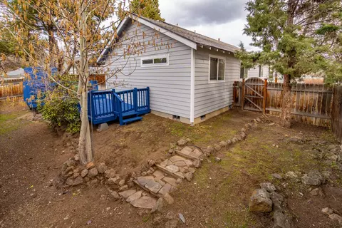 2873 NE Sandy Dr, Bend, OR 97701 photo 18