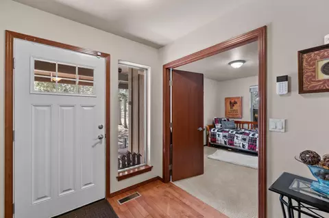 Entry Way - 17324 Scaup Dr, Bend, OR 97707 photo 1 of 1