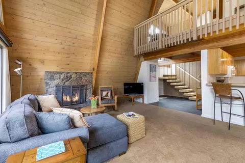 57119 Augusta Ln, Sunriver, OR 97707