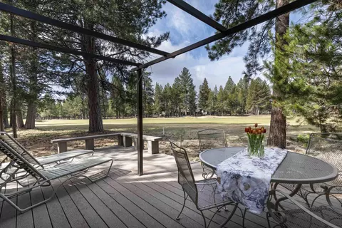 Exterior - 57119 Augusta Ln, Sunriver, OR 97707 photo 2 of 8