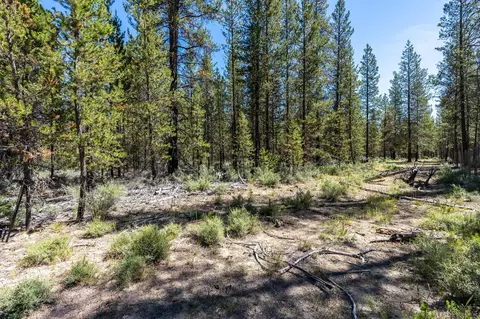0 Dustan Rd, La Pine, OR 97739 photo 4