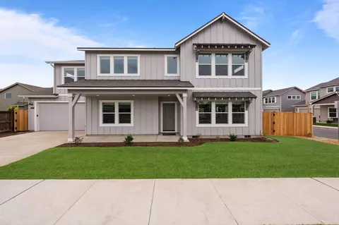 21235 SE Capella Pl # 22, Bend, OR 97702
