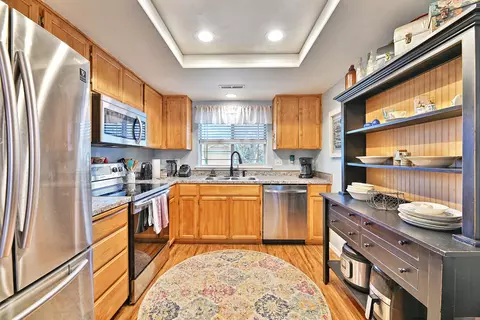 677 Andrea Way, Eagle Point, OR 97524 photo 3