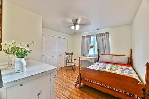 677 Andrea Way, Eagle Point, OR 97524 photo 13
