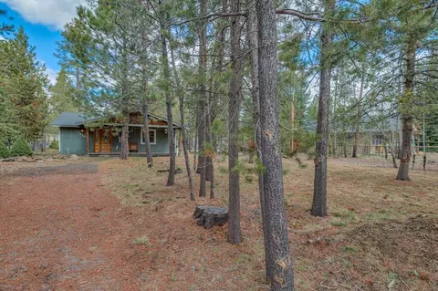 17434 Egret Dr, Bend, OR 97707