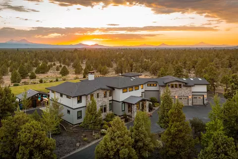 63710 Hughes Rd, Bend, OR 97701