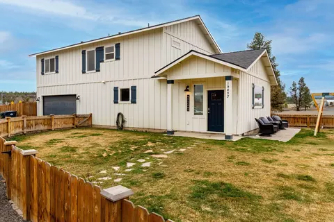 19827 8th St, Bend, OR 97703