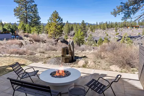 61925 Hosmer Lake Dr, Bend, OR 97702 photo 45