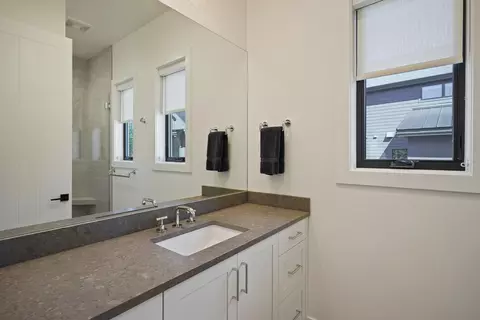 61925 Hosmer Lake Dr, Bend, OR 97702 photo 28