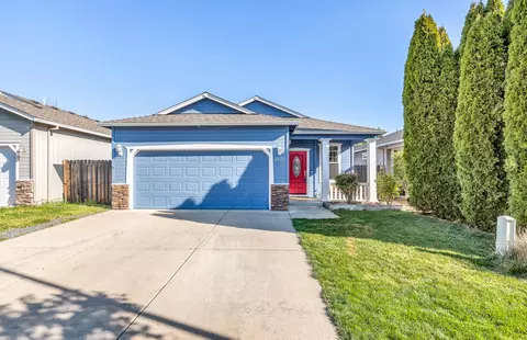 1072 Katie Mae Dr, Medford, OR 97501