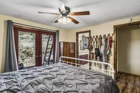 Bedroom - 65044 Highland Rd, Bend, OR 97703 photo 3 of 3