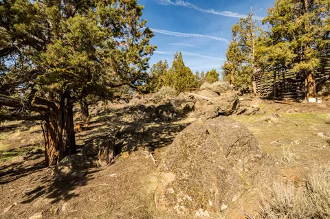 View/Area - 65044 Highland Rd, Bend, OR 97703 photo 1 of 2