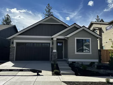 1460 NW Ochoa Dr, Bend, OR 97703