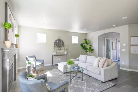 Living - 1813 NE Shadowcrest Way, Bend, OR 97701 photo 2 of 4