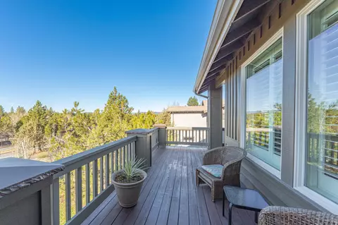 Exterior - 58 NW Skyliner Summit Loop, Bend, OR 97703 photo 10 of 23