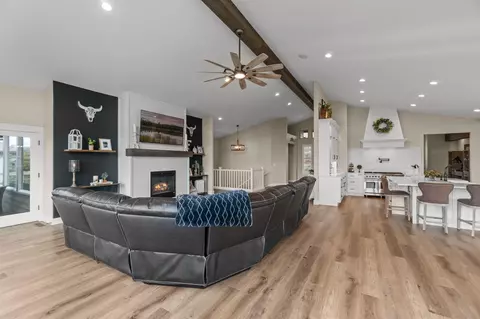 Living - 58 NW Skyliner Summit Loop, Bend, OR 97703 photo 3 of 7