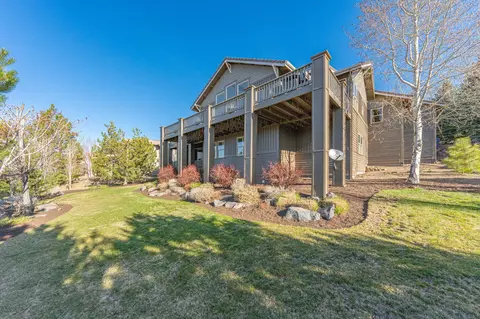 Exterior - 58 NW Skyliner Summit Loop, Bend, OR 97703 photo 18 of 23