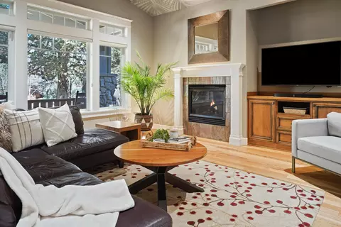 Living - 2204 NW High Lakes Loop, Bend, OR 97703 photo 6 of 11