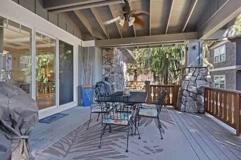 Exterior - 2204 NW High Lakes Loop, Bend, OR 97703 photo 4 of 10