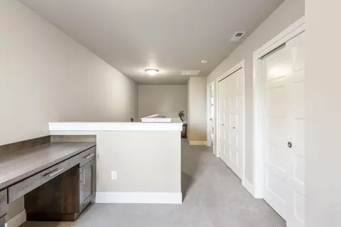 2367 NW Debron Ln, Bend, OR 97703 photo 25