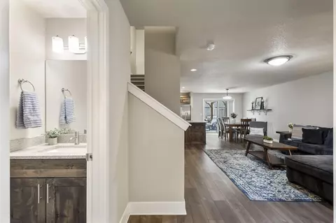 2367 NW Debron Ln, Bend, OR 97703 photo 3