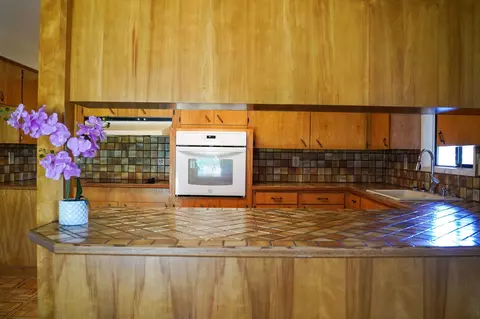Kitchen - 920 S Fourth St, Central Point, OR 97502 photo 3 of 3