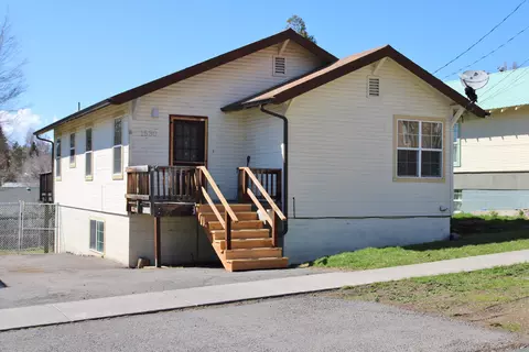 1530 Worden Ave, Klamath Falls, OR 97601