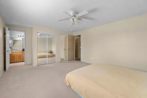 Bedroom - 62845 Deschutes, Bend, OR 97701 photo 2 of 4