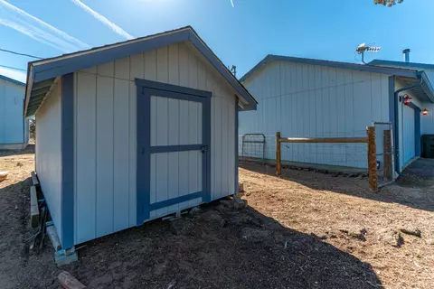 Exterior - 62845 Deschutes, Bend, OR 97701 photo 1 of 4