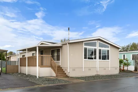 3555 S Pacific Hwy #188, Medford, OR 97501