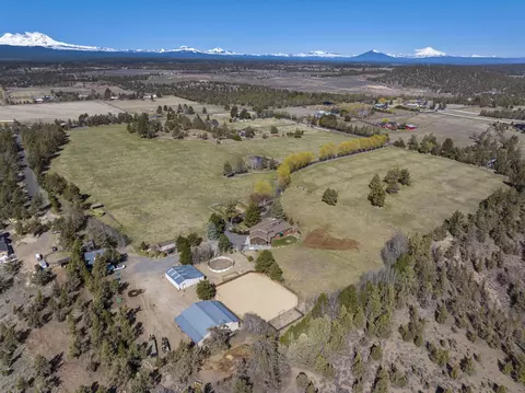 View/Area - 64440 Bailey Rd, Bend, OR 97703 photo 7 of 27
