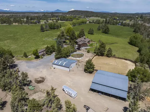 View/Area - 64440 Bailey Rd, Bend, OR 97703 photo 25 of 27