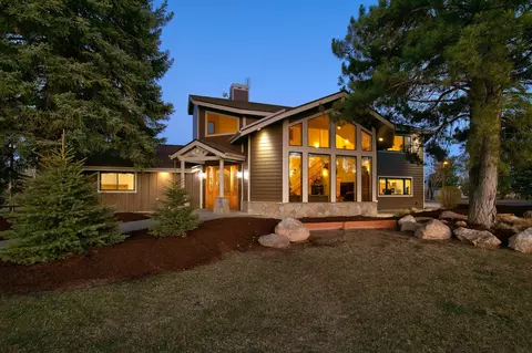 Exterior - 64440 Bailey Rd, Bend, OR 97703 photo 22 of 25