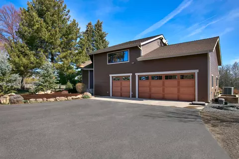 Exterior - 64440 Bailey Rd, Bend, OR 97703 photo 7 of 25