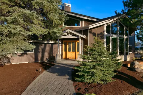 Exterior - 64440 Bailey Rd, Bend, OR 97703 photo 17 of 25