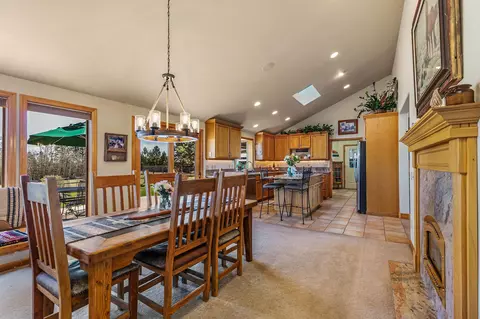 Dining - 64440 Bailey Rd, Bend, OR 97703 photo 2 of 2
