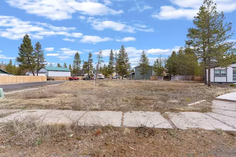 16465 Carter Ct, La Pine, OR 97739 photo 1