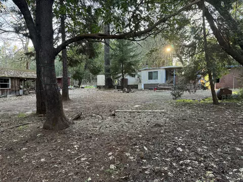 2670 Riverbanks Rd, Grants Pass, OR 97527
