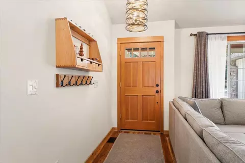 Entry Way - 61213 Ridgewater Loop, Bend, OR 97702 photo 1 of 1